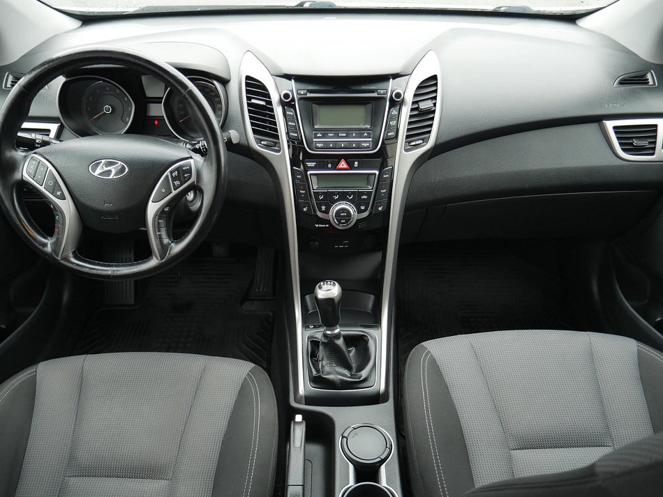 Hyundai I30 1.6 i 