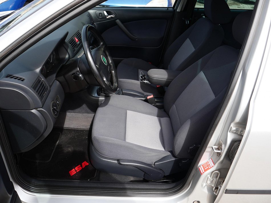 Škoda Octavia 1.6i 