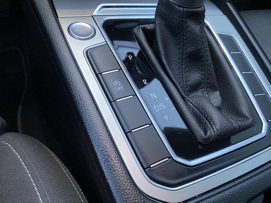 Volkswagen Passat 2.0TDi 