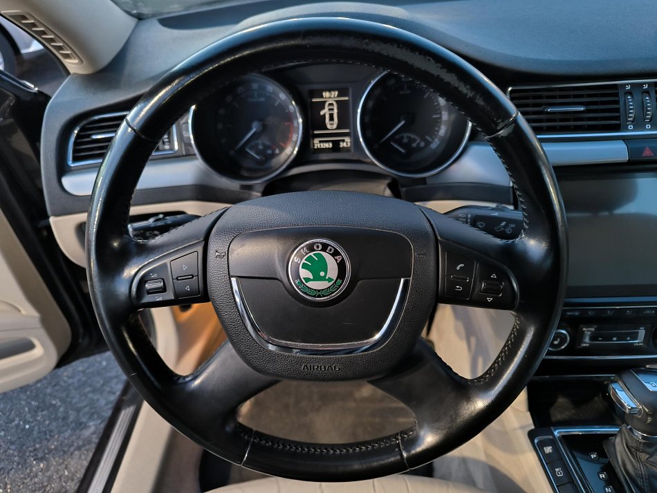 Škoda Superb II 2.0 TDi 