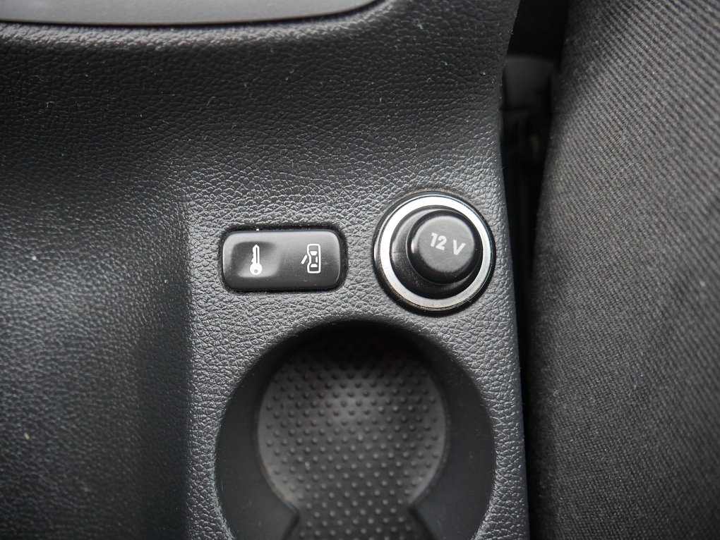 Škoda Octavia II 1.6 MPi Ambiente