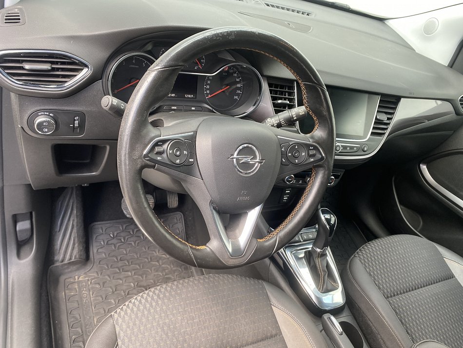 Opel Crossland X 1.2 i 
