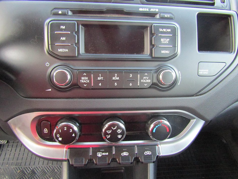 Kia Rio 1.2 CVVT 