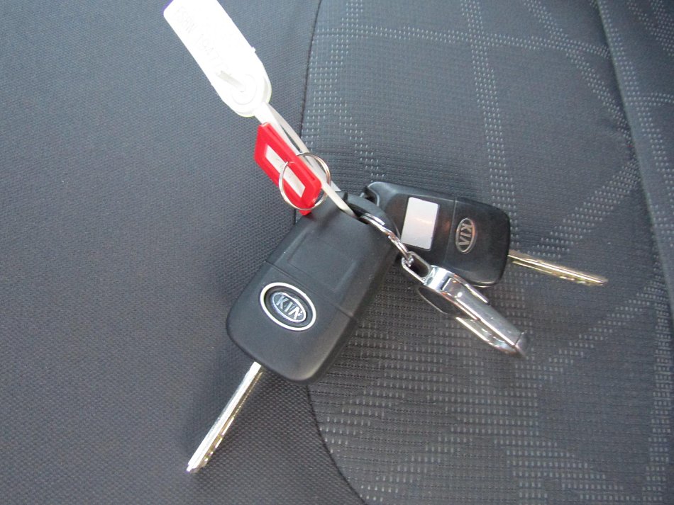 Kia Rio 1.2 CVVT 