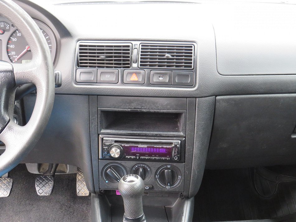 Volkswagen Golf 1.4i 