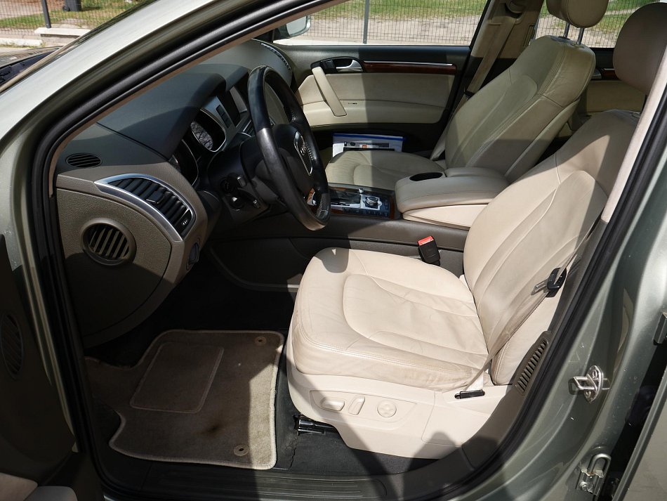Audi Q7 3.6 FSi  Quattro, 7míst