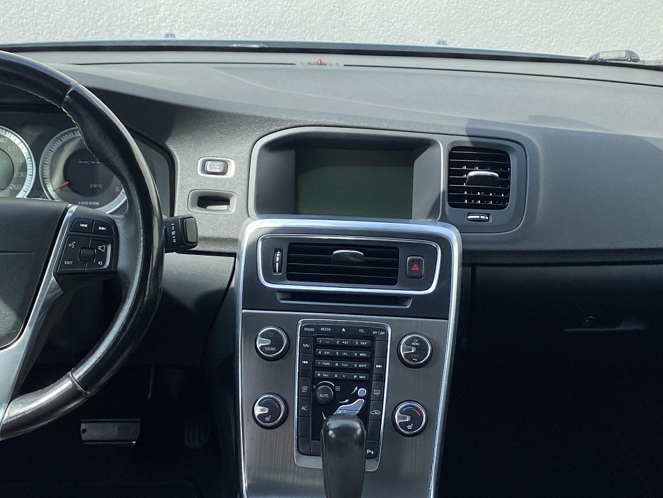 Volvo S60 2.4 D5  AWD