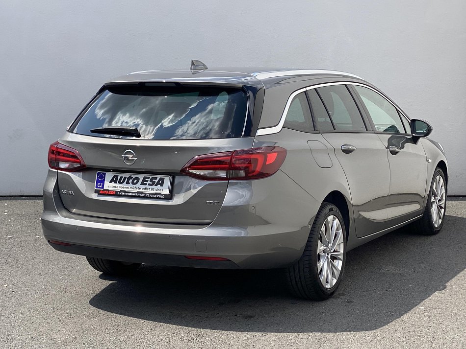 Opel Astra 1.6 CDTi 