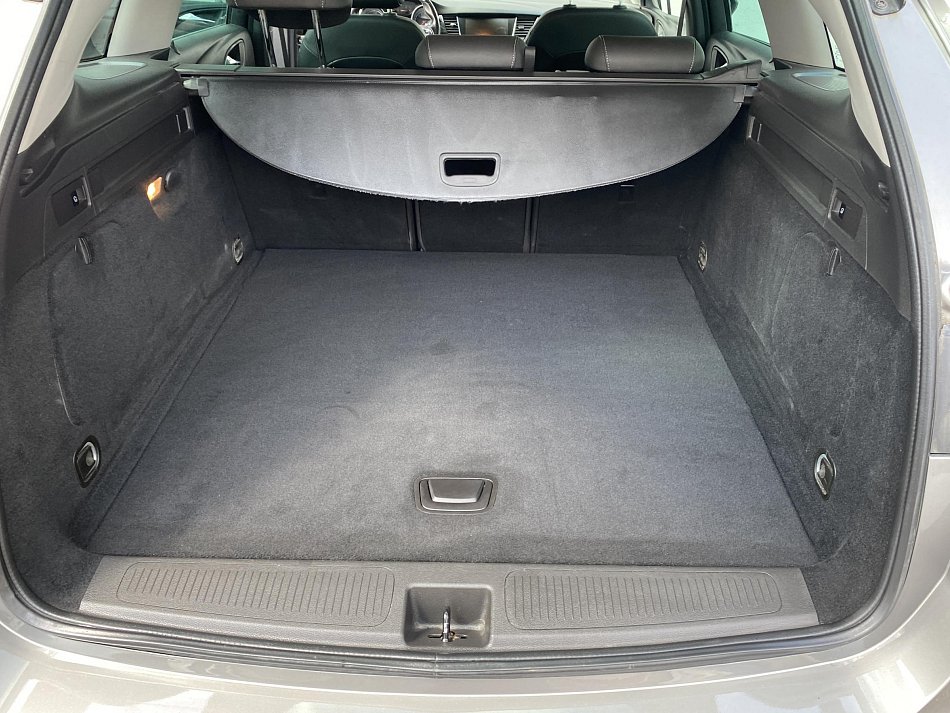 Opel Astra 1.6 CDTi 