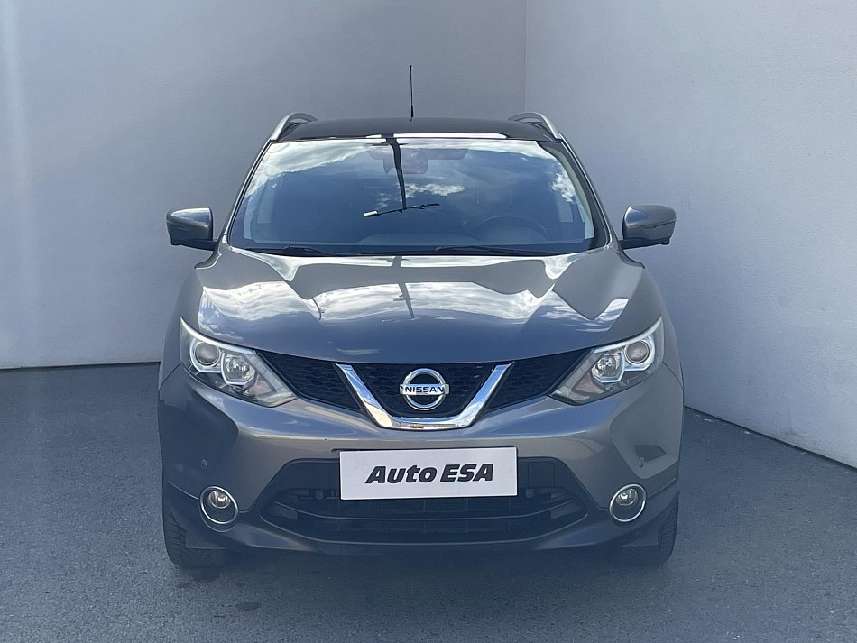 Nissan Qashqai 1.2i 