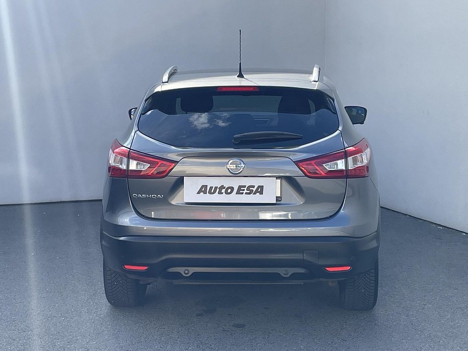 Nissan Qashqai 1.2i 