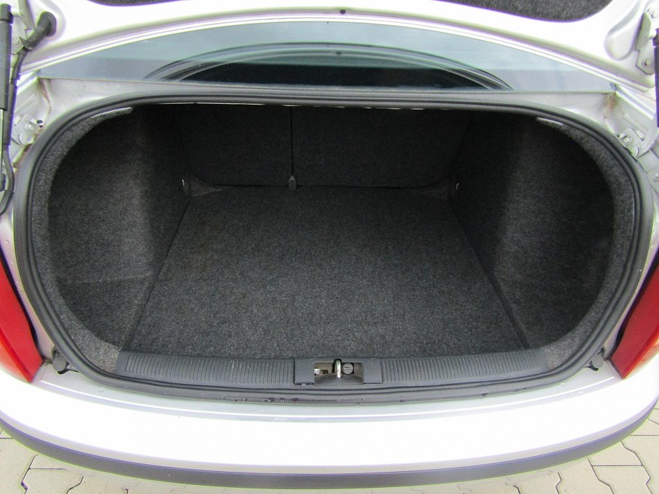 Škoda Fabia I 1.2 HTP  4x4