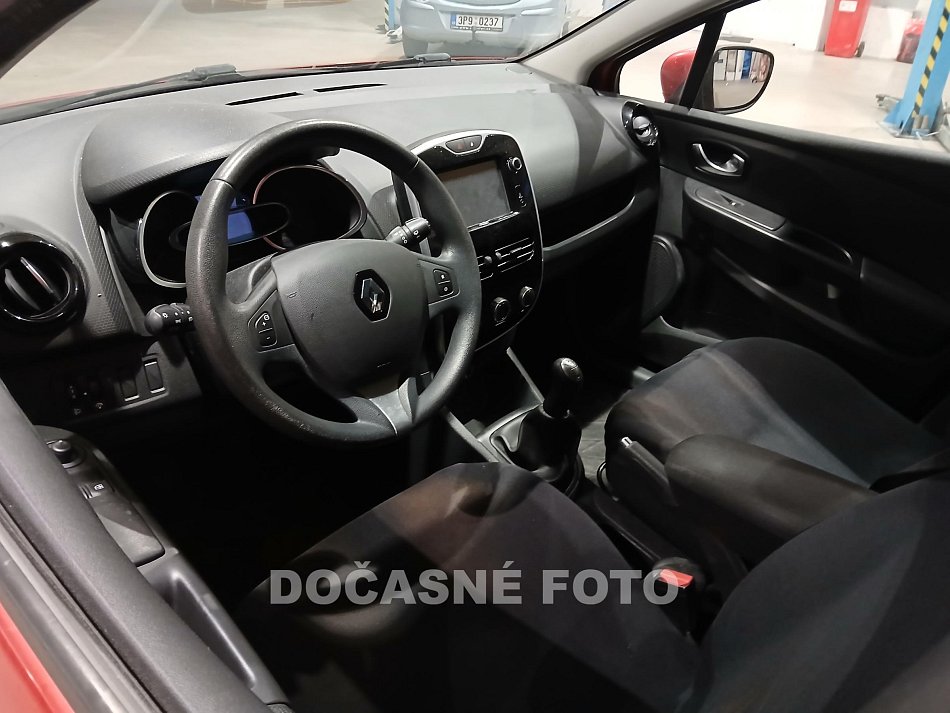 Renault Clio 1.2i 