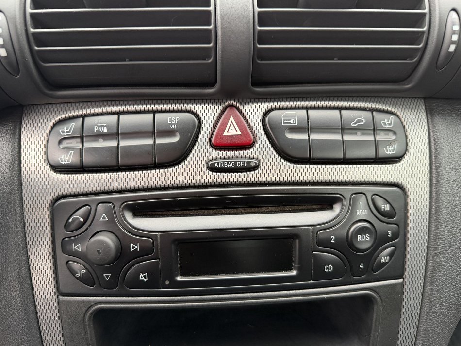 Mercedes-Benz Třída C 1.8i 