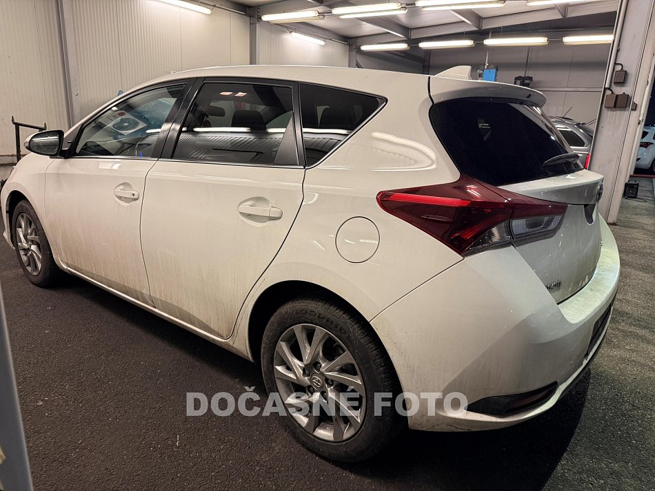Toyota Auris 1.6i 