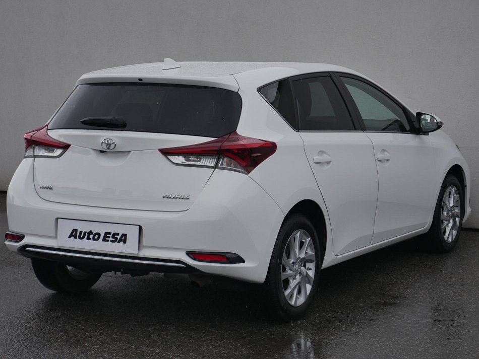 Toyota Auris 1.6i 