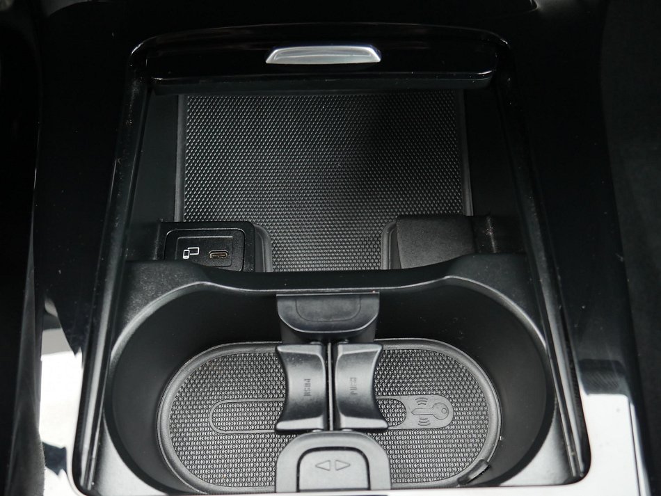 Mercedes-Benz CLA 2.0 D  200 d kupe