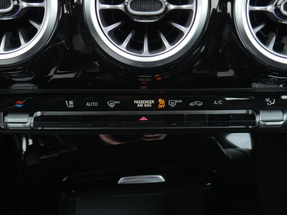 Mercedes-Benz CLA 2.0 D  200 d kupe