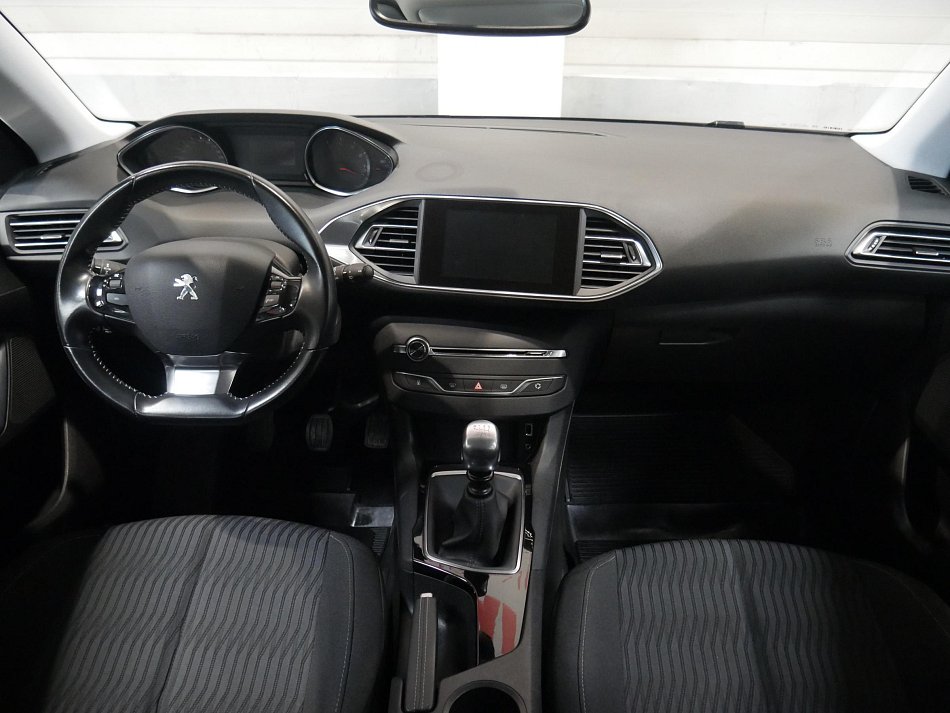Peugeot 308 1.2 PT 