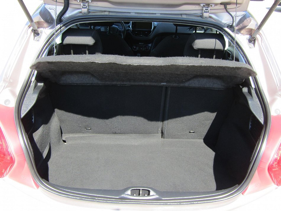 Peugeot 208 1.2i 