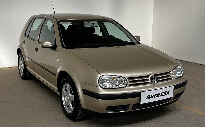 Volkswagen Golf 1.6i 