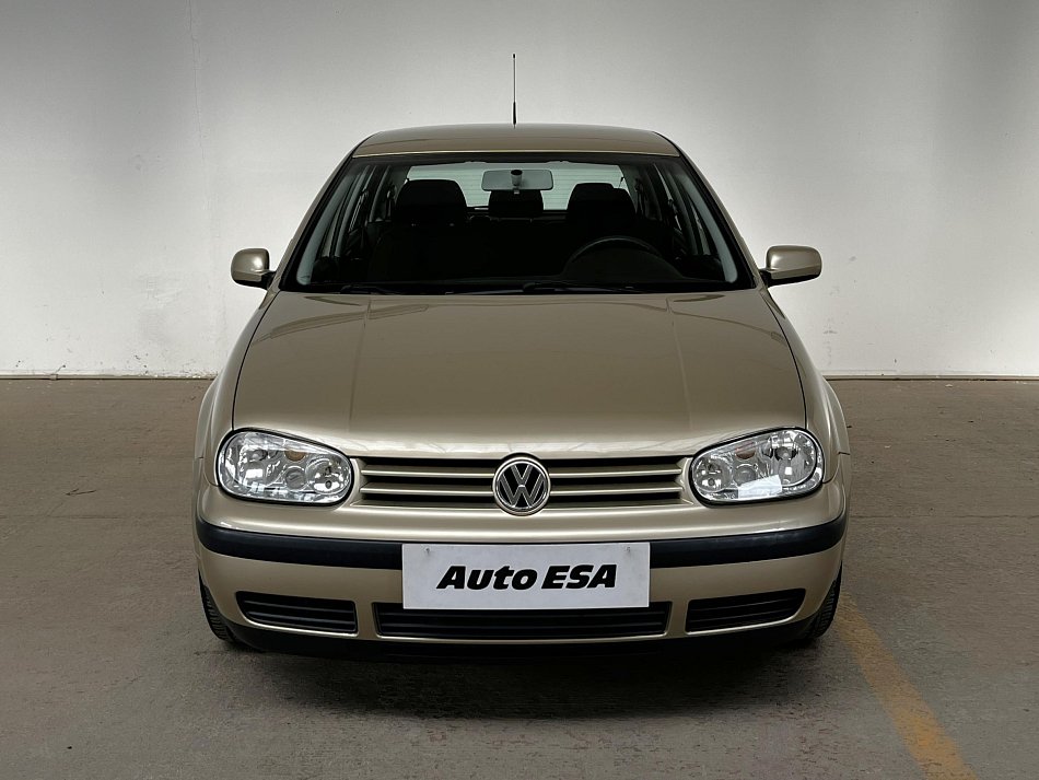 Volkswagen Golf 1.6i 