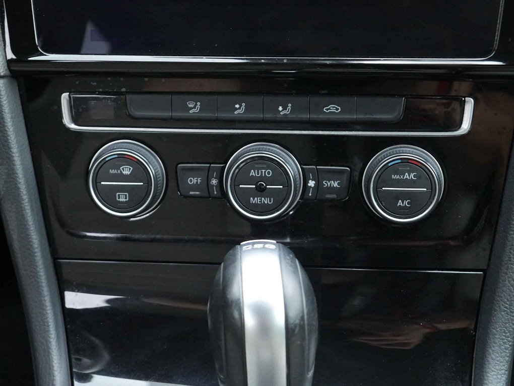 Volkswagen Golf 1.6TDi 
