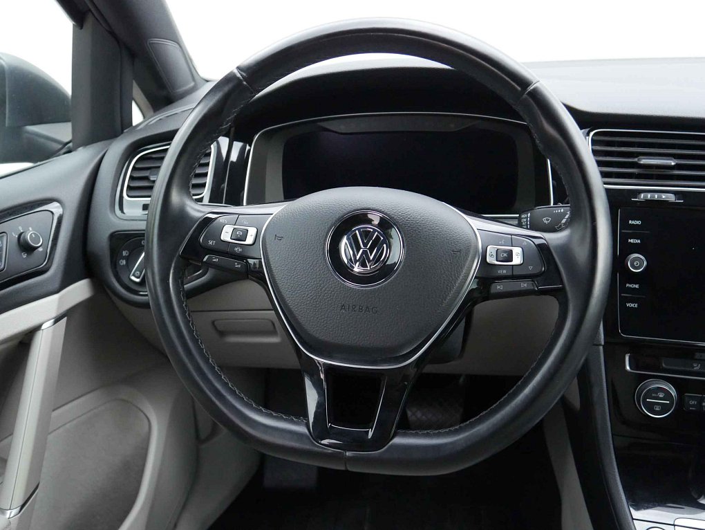 Volkswagen Golf 1.6TDi 