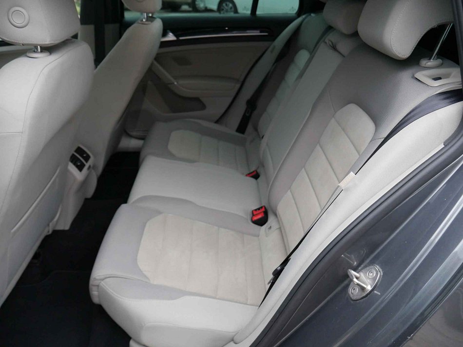 Volkswagen Golf 1.6TDi 