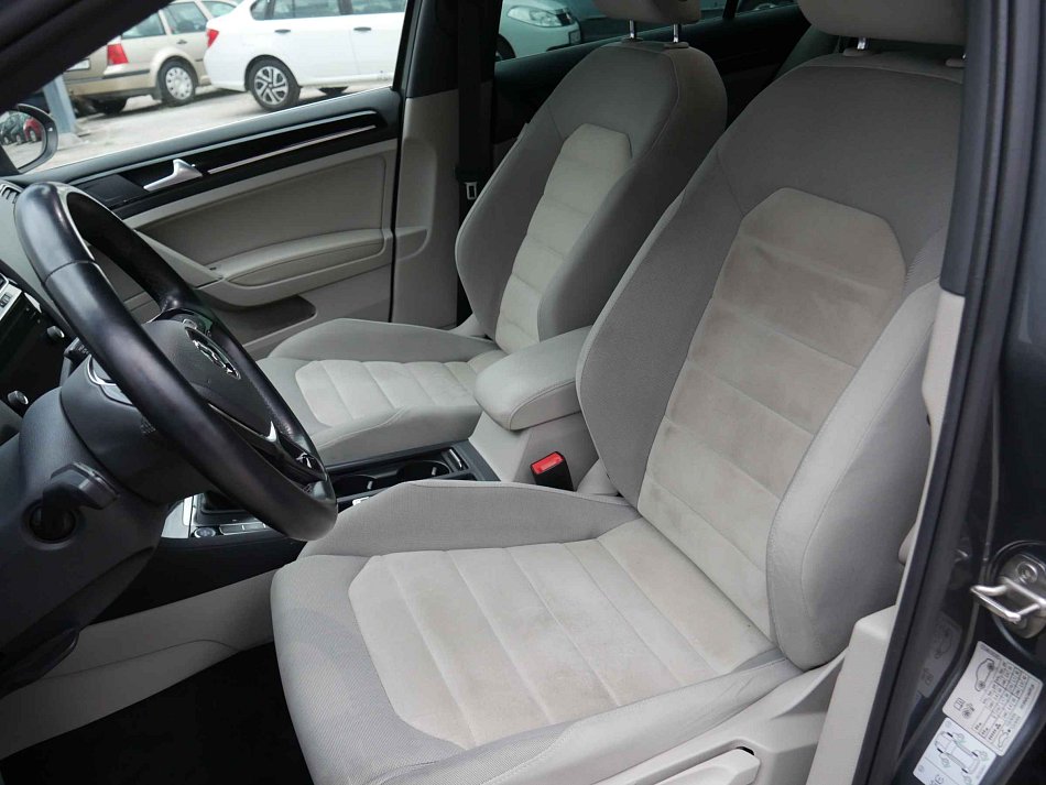 Volkswagen Golf 1.6TDi 