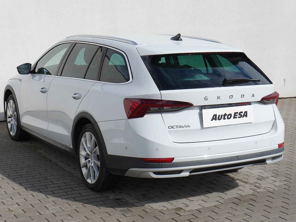 Škoda Octavia IV 1.5 TSi Scout