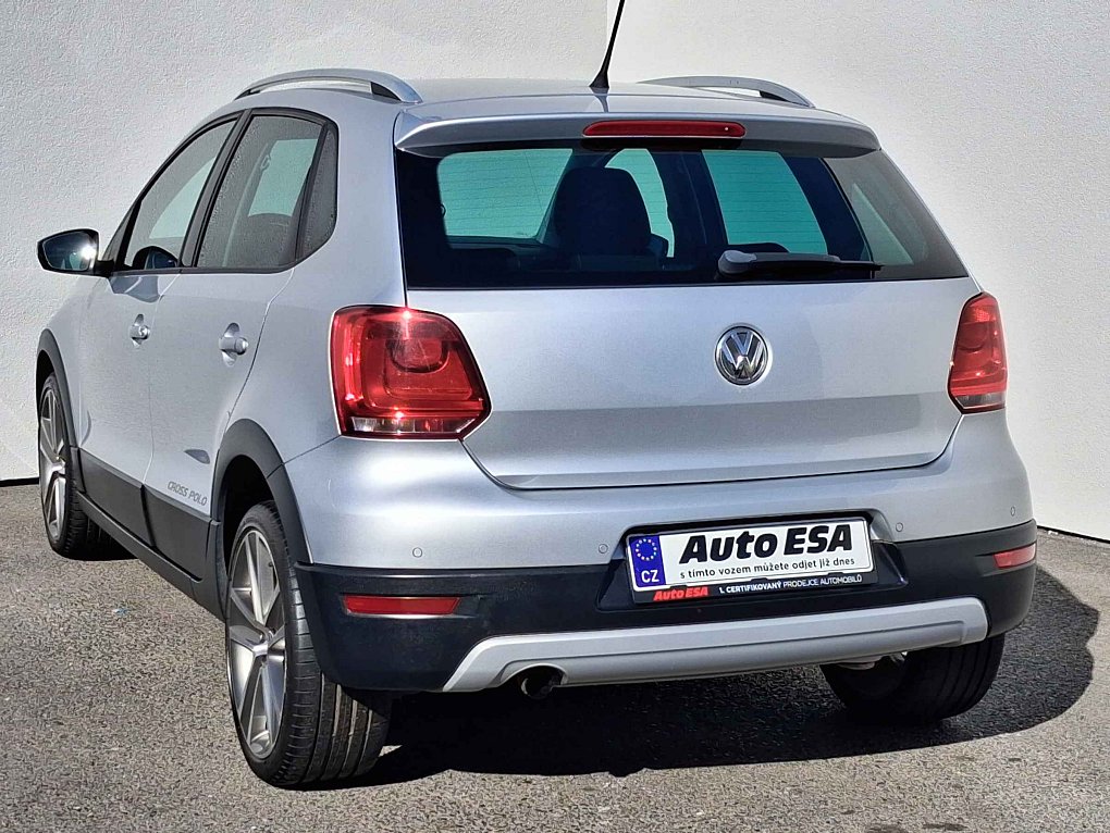 Volkswagen Polo 1.2 TSi CROSS