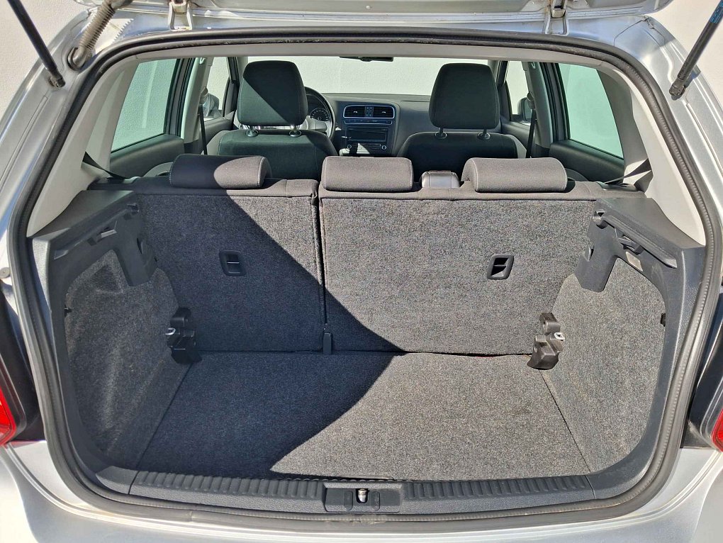 Volkswagen Polo 1.2 TSi CROSS