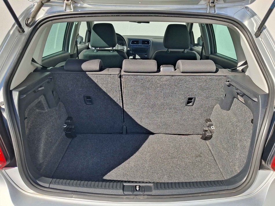 Volkswagen Polo 1.2 TSi CROSS
