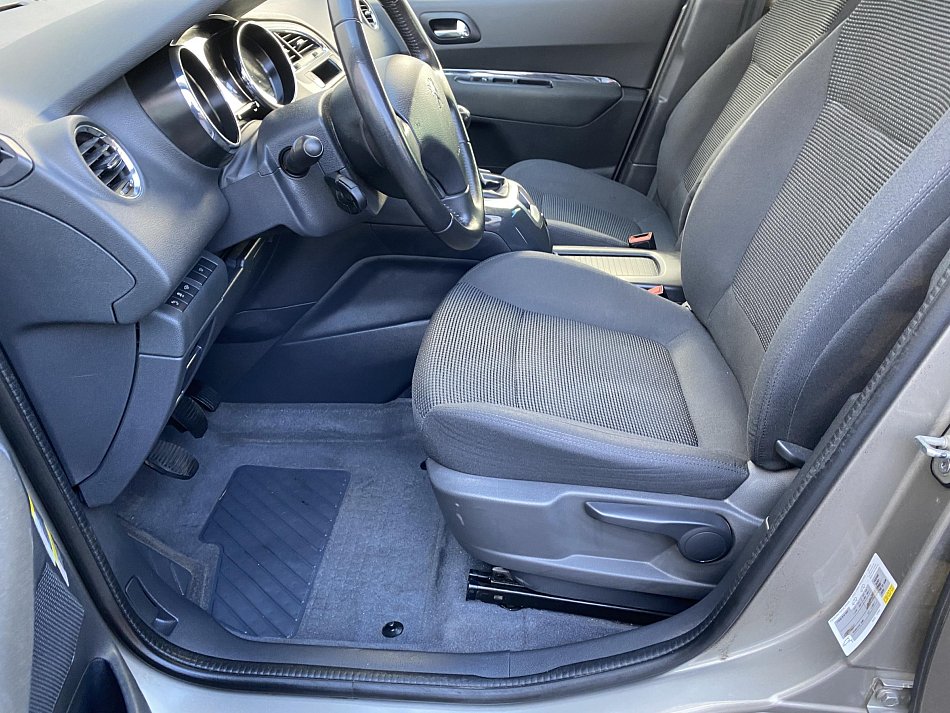 Peugeot 5008 2.0HDi 