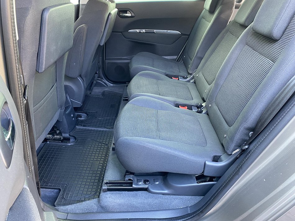 Peugeot 5008 2.0HDi 