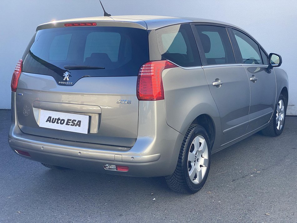 Peugeot 5008 2.0HDi 