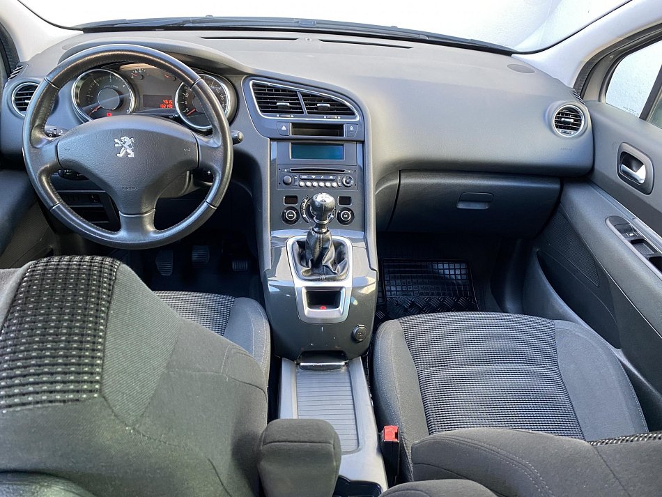 Peugeot 5008 2.0HDi 