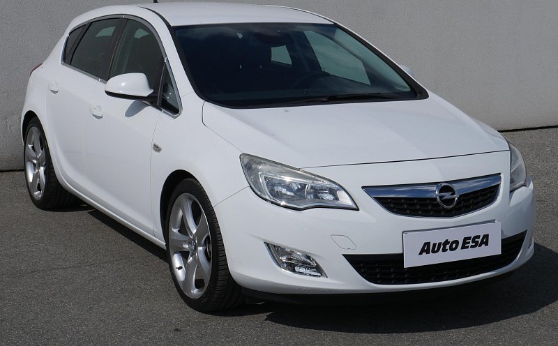 Opel Astra 1.7CDTi 