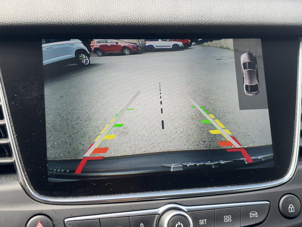 Opel Grandland X 1.2 PT Innovation