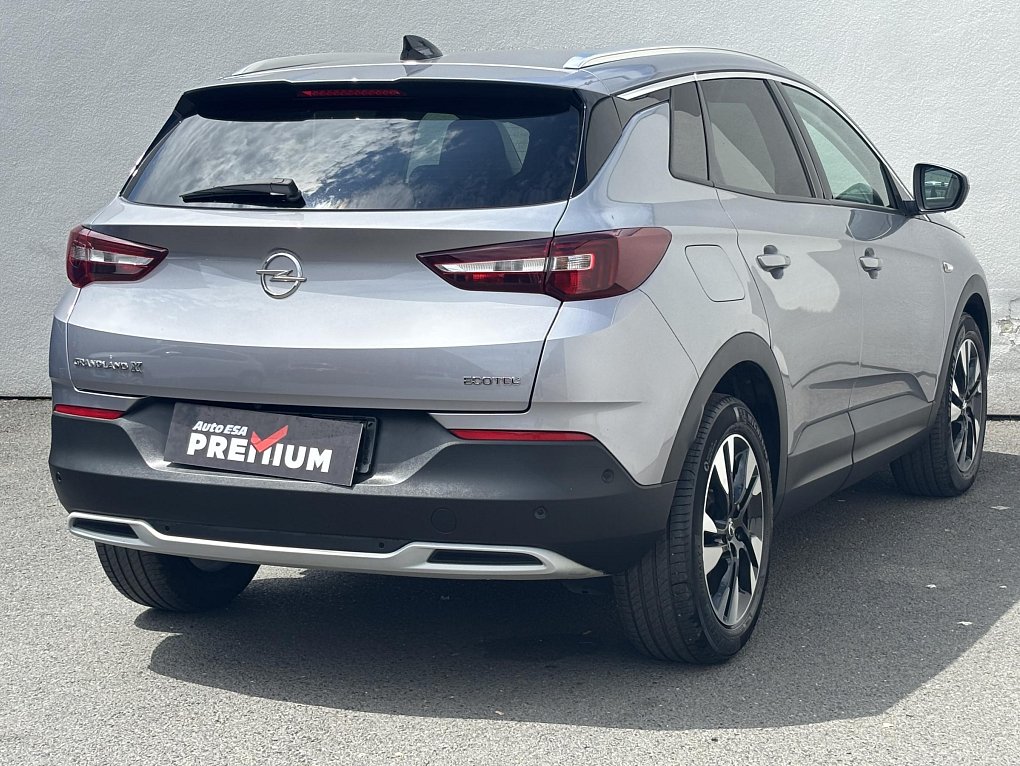 Opel Grandland X 1.2 PT Innovation