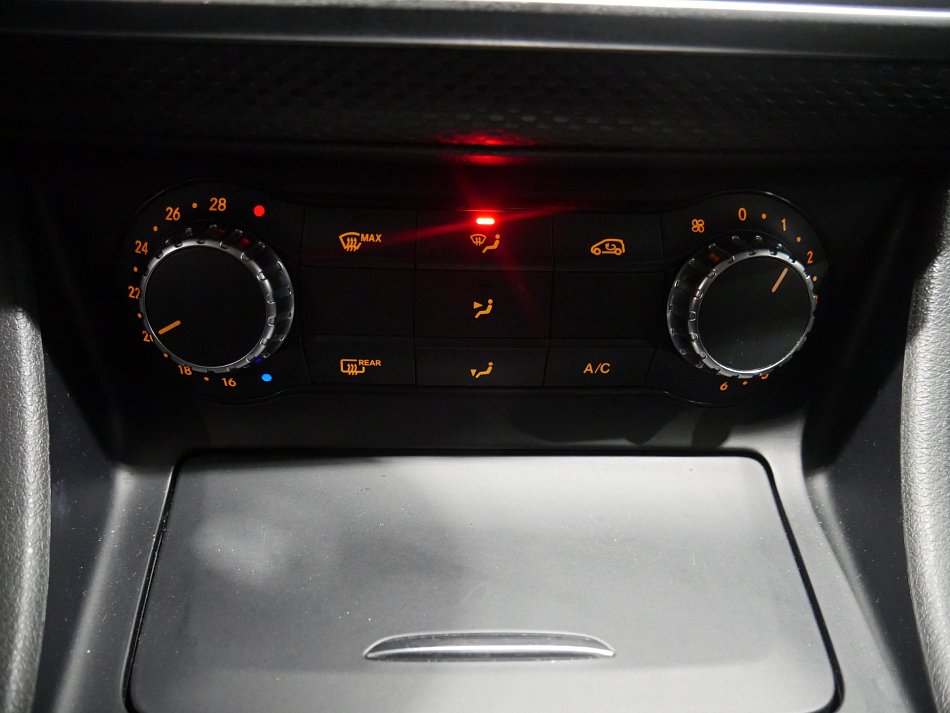 Mercedes-Benz Třída A 1.5D  A180 CDI