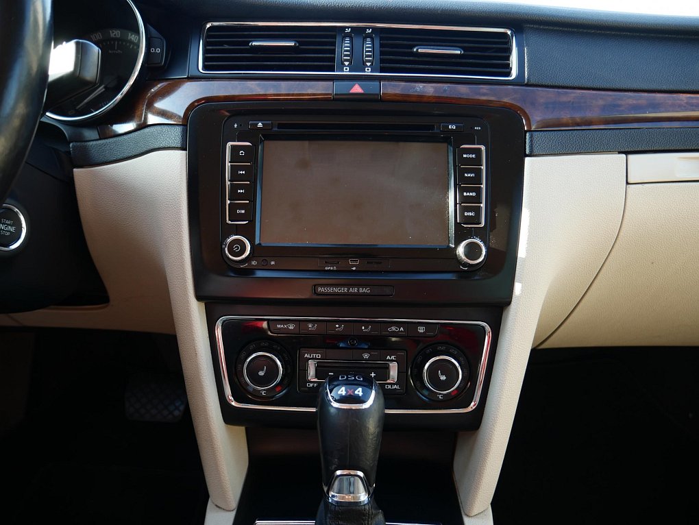 Škoda Superb II 2.0 TDi Elegance 4x4