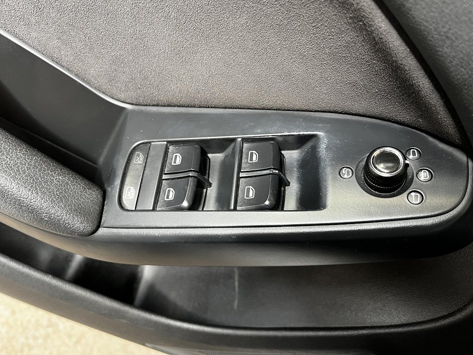 Audi A5 2.0 TDi S-line