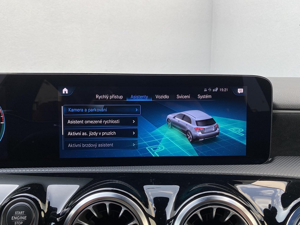 Mercedes-Benz Třída A 1.3  A250e