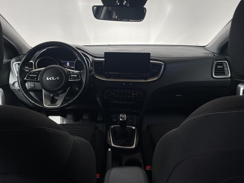 Kia Ceed 1.5 T-GDi TOP