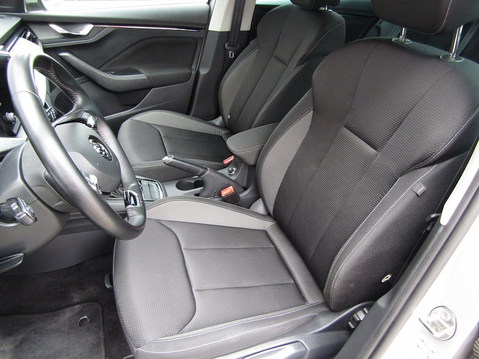 Škoda Scala 1.0 TSi Ambition