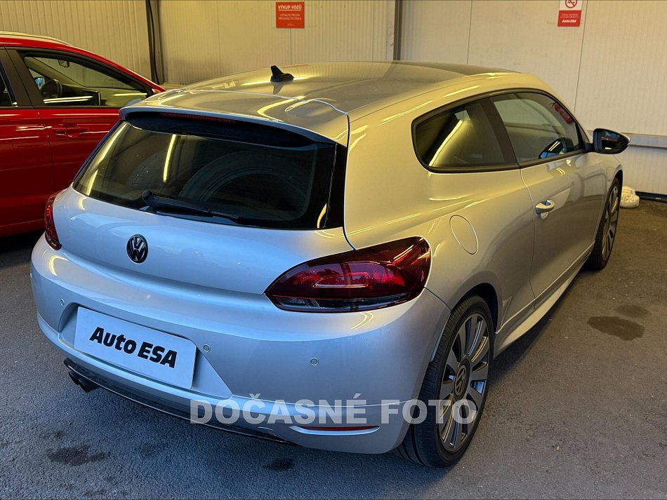 Volkswagen Scirocco 2.0 TDi 