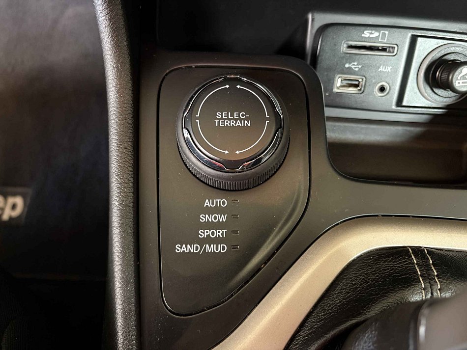 Jeep Cherokee 2.0 CRD  4x4
