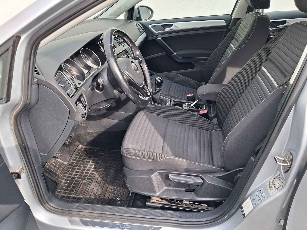 Volkswagen Golf 1.2 TSi CUP